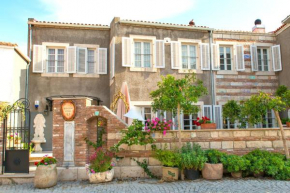 Отель Alacati Kostem Hotel - Special Category  Alaçatı